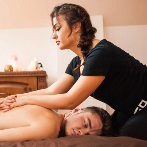 Couples Massage in Ahmedabad